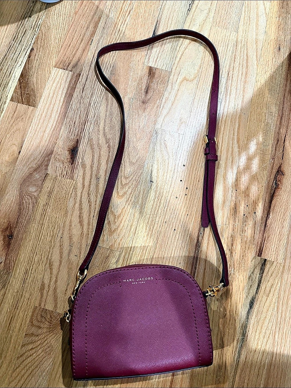 Marc Jacobs Mini Crossbody Bag in Purple Like New